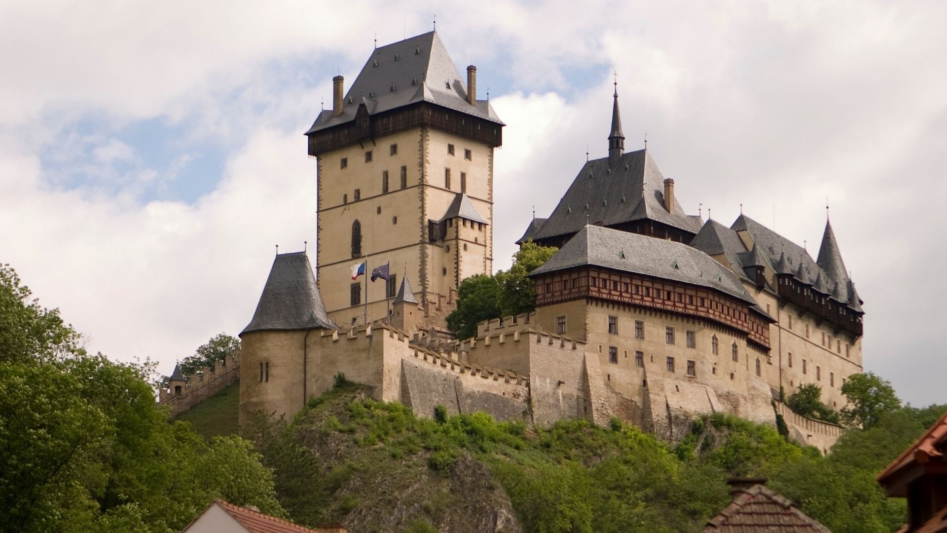 Architektúra sveta ožíva na ÁMOSkách